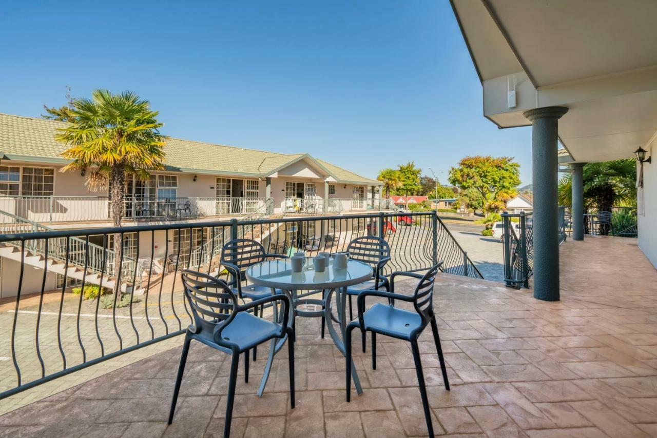 Silver Fern Rotorua Suites & Spa Exterior foto The Village, 2016