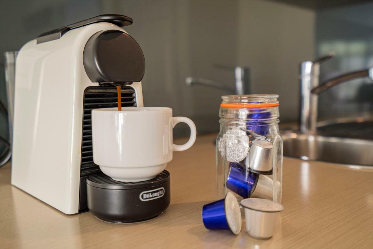 Silver Fern Rotorua Suites & Spa Exterior foto A Nespresso machine